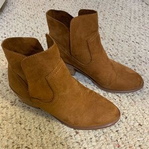 Steve Madden Houston Western Tan Booties